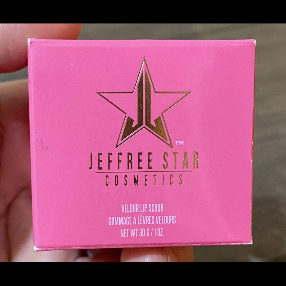Lot of 2 JEFFREE STAR EDIBLE PINK GRAPEFRUIT & CANDY NECKLACE VELOUR LIP SCRUBS